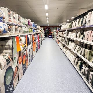 816-bmstores-the-galleries-washington-store-opening-8