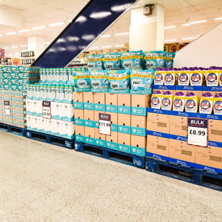 817-bmstores-harrow-store-opening-12