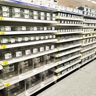 817-bmstores-harrow-store-opening-14