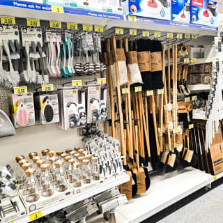 817-bmstores-harrow-store-opening-17