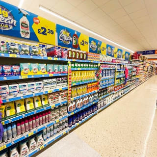 821-bmstores-wigston-store-opening-13