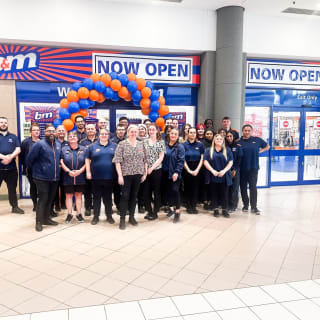822-bmstores-spindles-store-opening-48