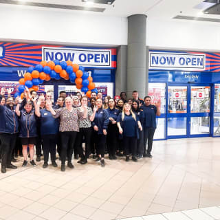 822-bmstores-spindles-store-opening-53