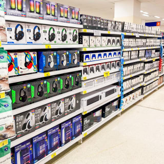 823-bmstores-cathedral-lanes-store-opening-49