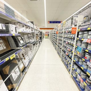 824-bmstores-clowne-store-opening-5