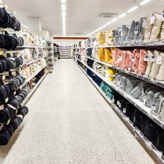 826-bmstores-westborough-store-opening-11