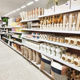 826-bmstores-westborough-store-opening-13