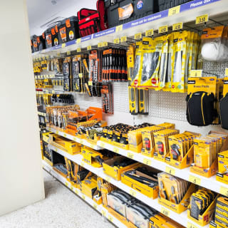 826-bmstores-westborough-store-opening-20