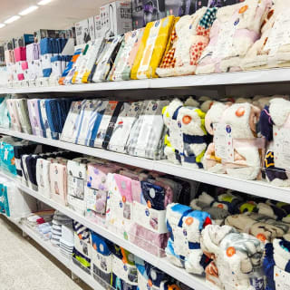 826-bmstores-westborough-store-opening-22