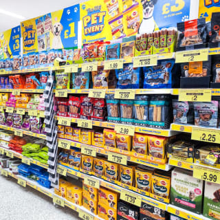 826-bmstores-westborough-store-opening-3