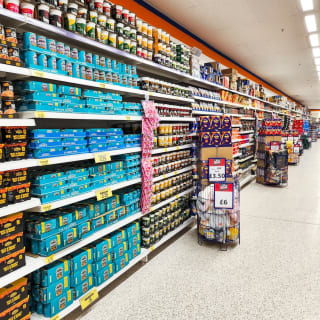 826-bmstores-westborough-store-opening-4