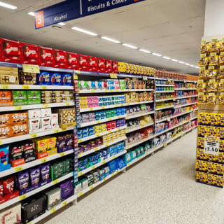 827-bmstores-guildbourne-store-opening-20