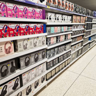 827-bmstores-guildbourne-store-opening-25