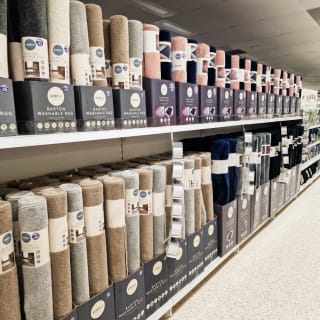 827-bmstores-guildbourne-store-opening-32