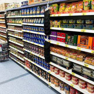 828-bmstores-watford-store-opening-13