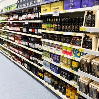 828-bmstores-watford-store-opening-19