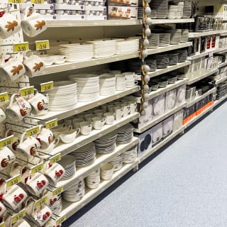 828-bmstores-watford-store-opening-22