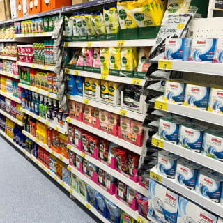 828-bmstores-watford-store-opening-25