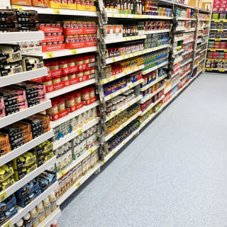 828-bmstores-watford-store-opening-39