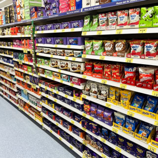 828-bmstores-watford-store-opening-45