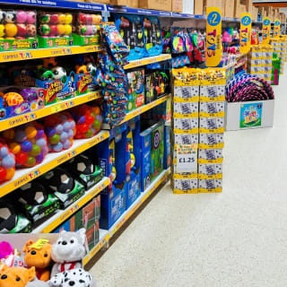 832-bmstores-rainham-store-opening-14