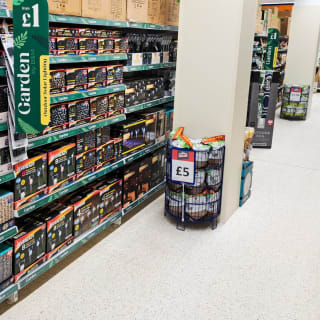 832-bmstores-rainham-store-opening-34