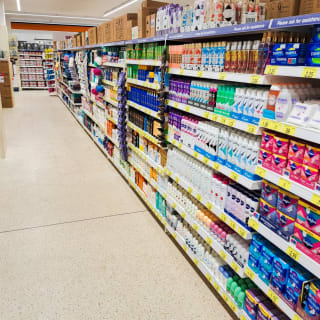 832-bmstores-rainham-store-opening-53