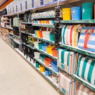 832-bmstores-rainham-store-opening-54