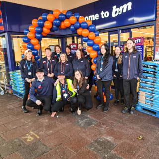 832-bmstores-rainham-store-opening