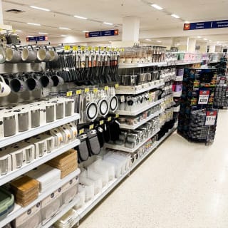 833-bmstores-burgess-hill-store-opening-2024-04-09-16