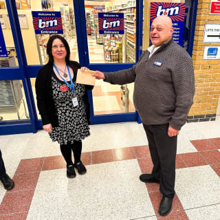833-bmstores-burgess-hill-store-opening-2024-04-09-21