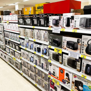 833-bmstores-burgess-hill-store-opening-2024-04-09-37