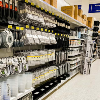 835-bmstores-huntingdon-store-opening-2024-03-22-12