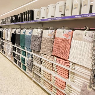 836-bmstores-ely-store-opening-07-03-24-22