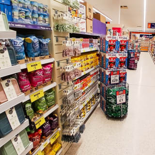 838-bmstores-abbey-walk-store-opening-2024-04-17-16