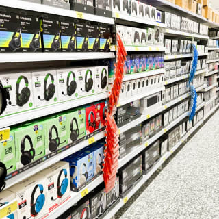 841-bmstores-frogmore-street-store-opening-2024-04-19-39