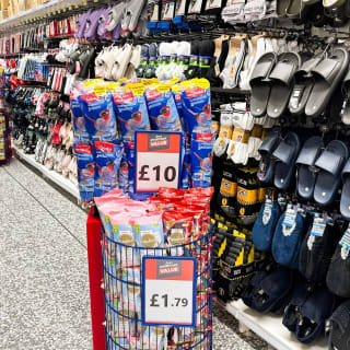 841-bmstores-frogmore-street-store-opening-2024-04-19-7