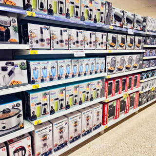 845-bmstores-gillingham-store-opening-33