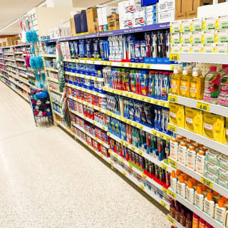 853-bmstores-bransholme-store-opening-34