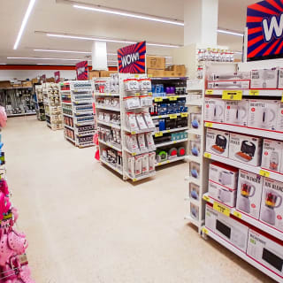 854-bmstores-great-malvern-store-opening-2024-05-05-321