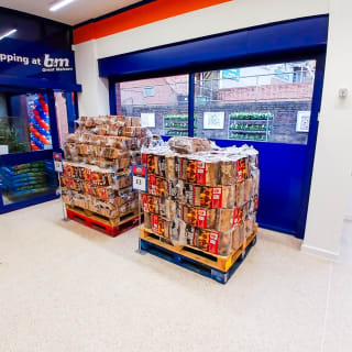 854-bmstores-great-malvern-store-opening-2024-05-05-431