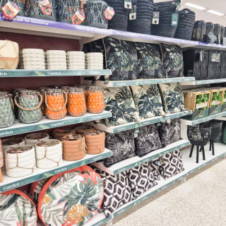 855-bmstores-wood-green-store-opening-2024-05-04-7