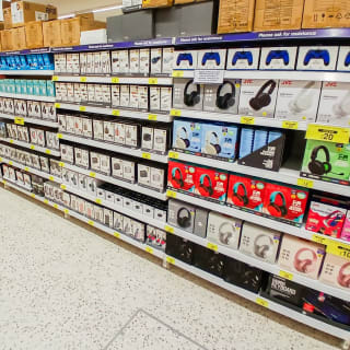 856-bmstores-oakham-store-opening-2024-06-22-12