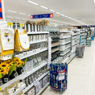 857-bmstores-hemel-hempstead-2024-05-02-37