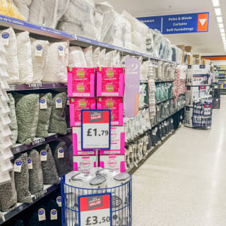 859-bmstores-bulwell-main-street-store-opening-18