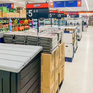 859-bmstores-bulwell-main-street-store-opening-20