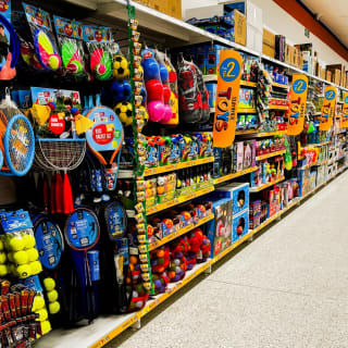 860-bmstores-bordon-store-opening-16