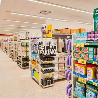 861-bmstores-kingswood-store-opening-12