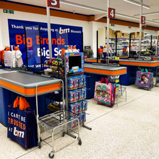 863-bmstores-bloxwich-store-opening-16