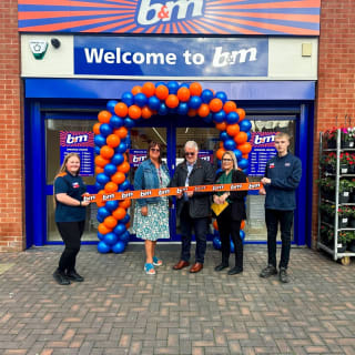 863-bmstores-bloxwich-store-opening-2